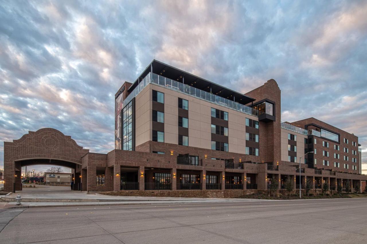 Springhill Suites By Marriott Fort Worth Historic Stockyards Exterior photo